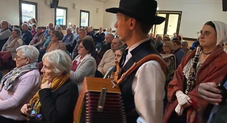 Salle comble pour les pastoureaux