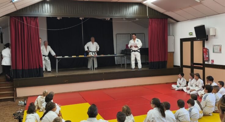Remise des ceintures au Judo Club
